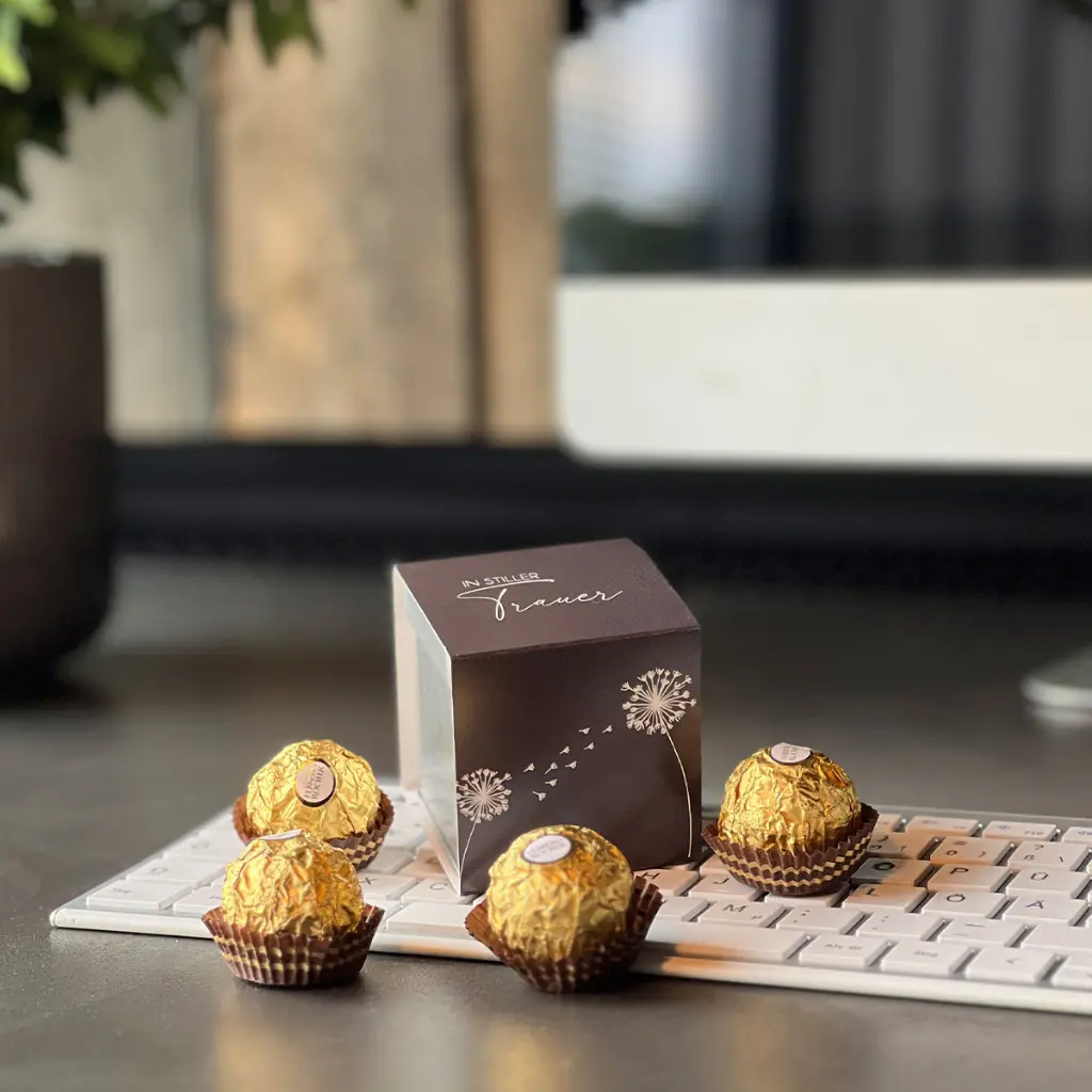 Geschenkdose "In stiller Trauer" - Ferrero Rocher