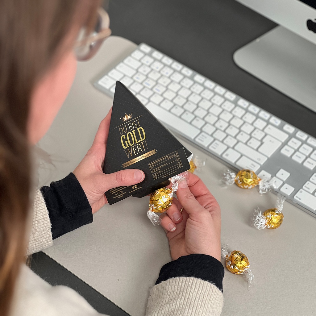 Du bist Gold wert – Lindt Pyramide